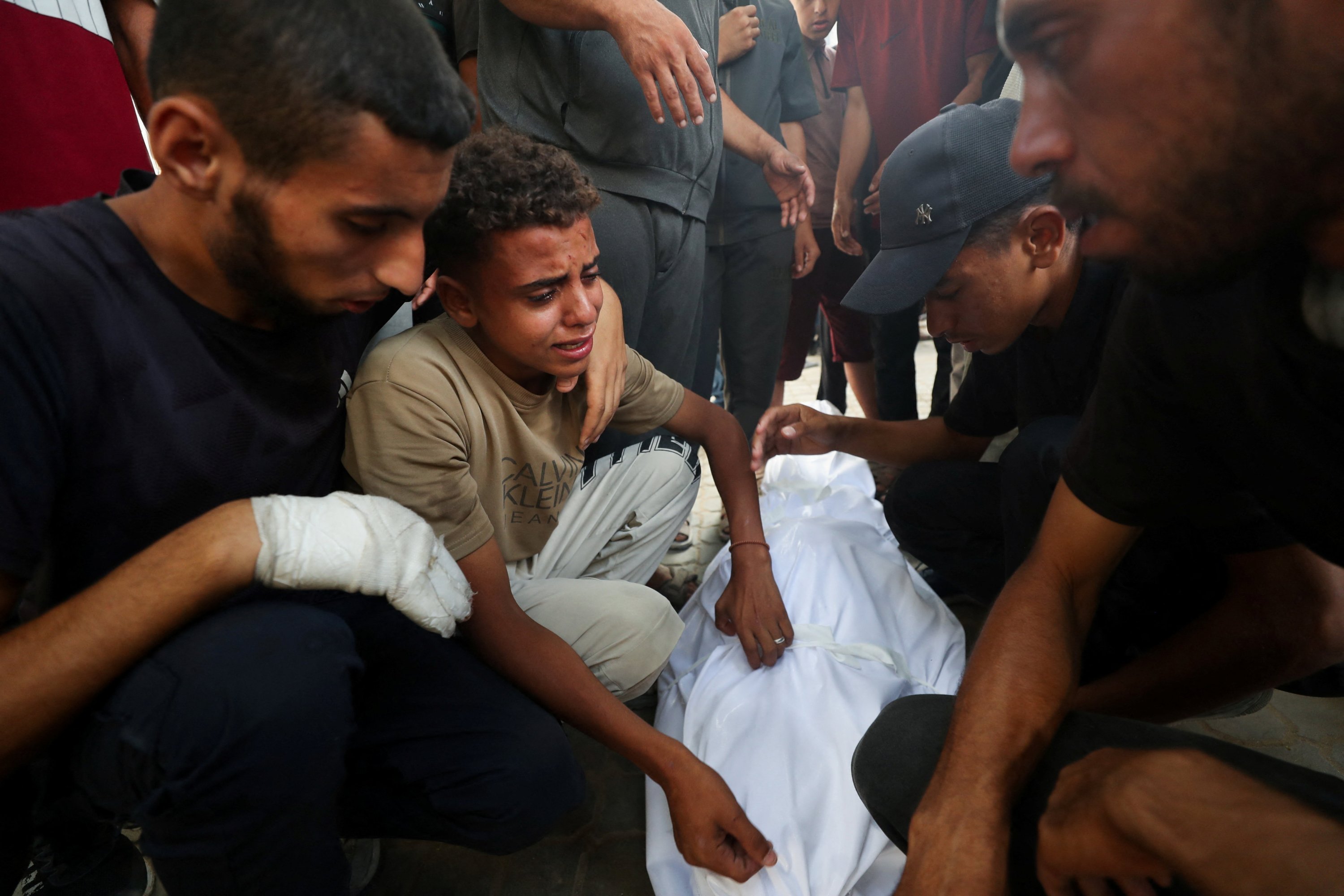 At least 37 Gazan Palestinians killed amid chaos while seeking aid