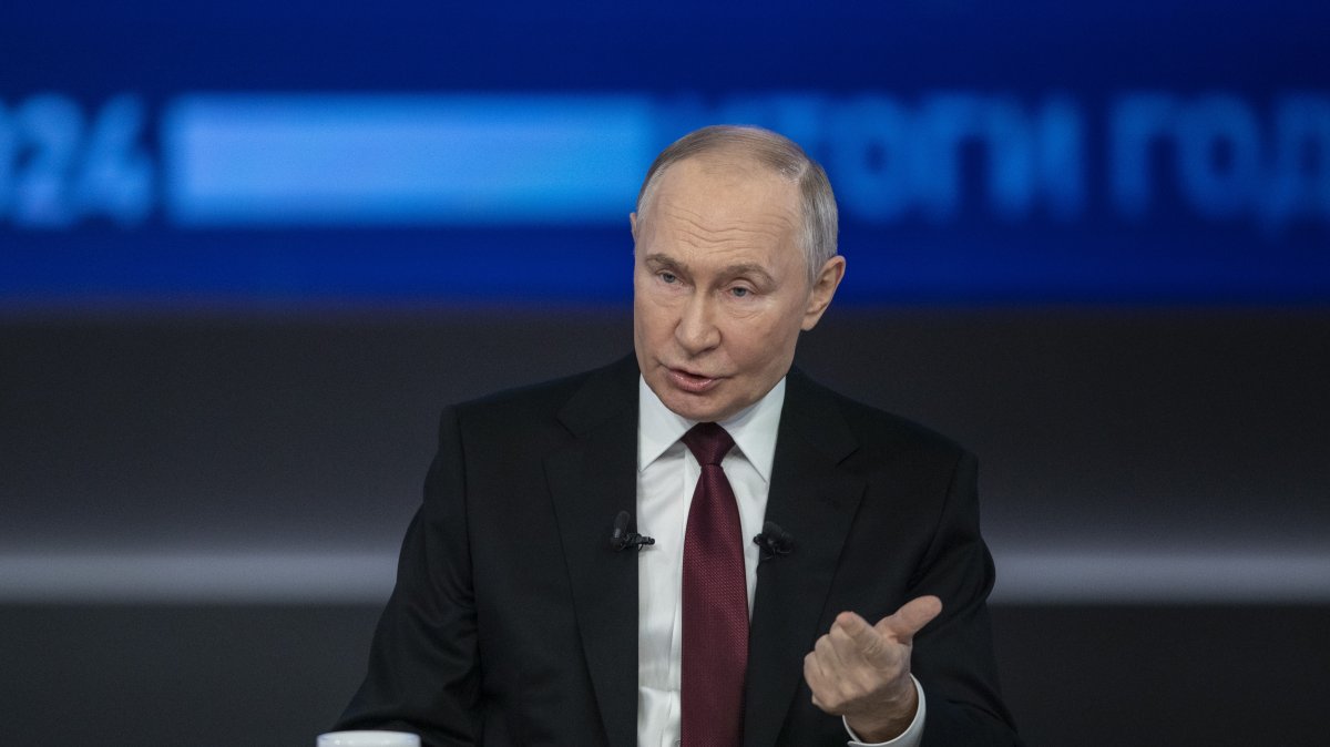 Putin discusses Middle East tensions with Netanyahu