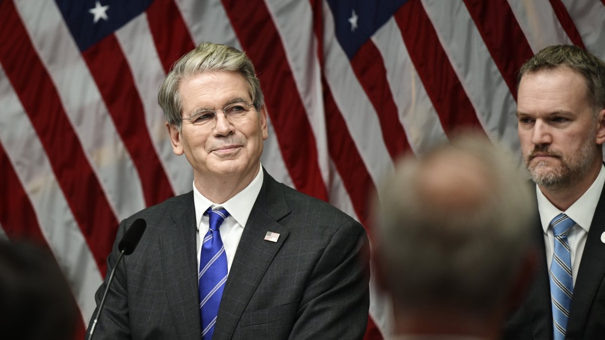 U.S. Treasury Secretary Scott Bessent (L) and U.S. Trade Representative Jamieson Greer attend a press conference in the Rosenbad building, the seat of Sweden&#039;s government, during the second day of trade talks between China and the U.S., Stockholm, Sweden, July 29, 2025. (EPA Photo)