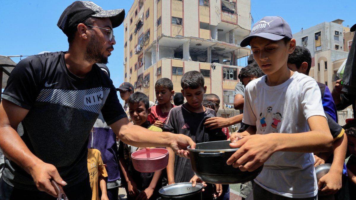 EU considers suspending Israeli research funding amid Gaza crisis
