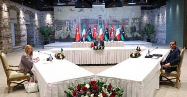 President Recep Tayyip Erdoğan, Italian Prime Minister Giorgia Meloni (L) and Libyan Prime Minister Abdul Hamid Mohammed Dbeibah (R) attend a Türkiye-Italy-Libya cooperation meeting, Istanbul, Türkiye, Aug. 1, 2025. (EPA Photo)
