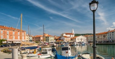 Living near the coast can add about a year to your life span thanks to cleaner air, milder climate and healthier living conditions. (Shutterstock Photo)