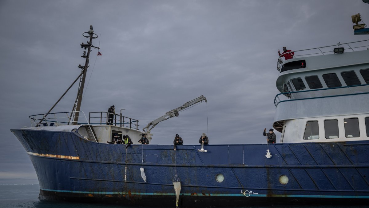 In this undated photo, scientists gather climate and marine data during Türkiye’s 5th Arctic expedition. (AA Photo)
