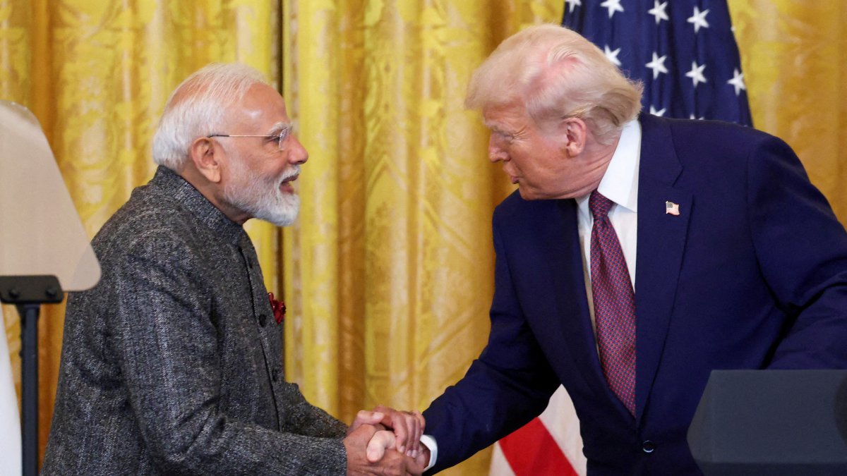 U.S. President Donald Trump (R) and Indian Prime Minister Narendra Modi shake hands as they attend a joint press conference at the White House, Washington, D.C., U.S., Feb. 13, 2025. (Reuters Photo)