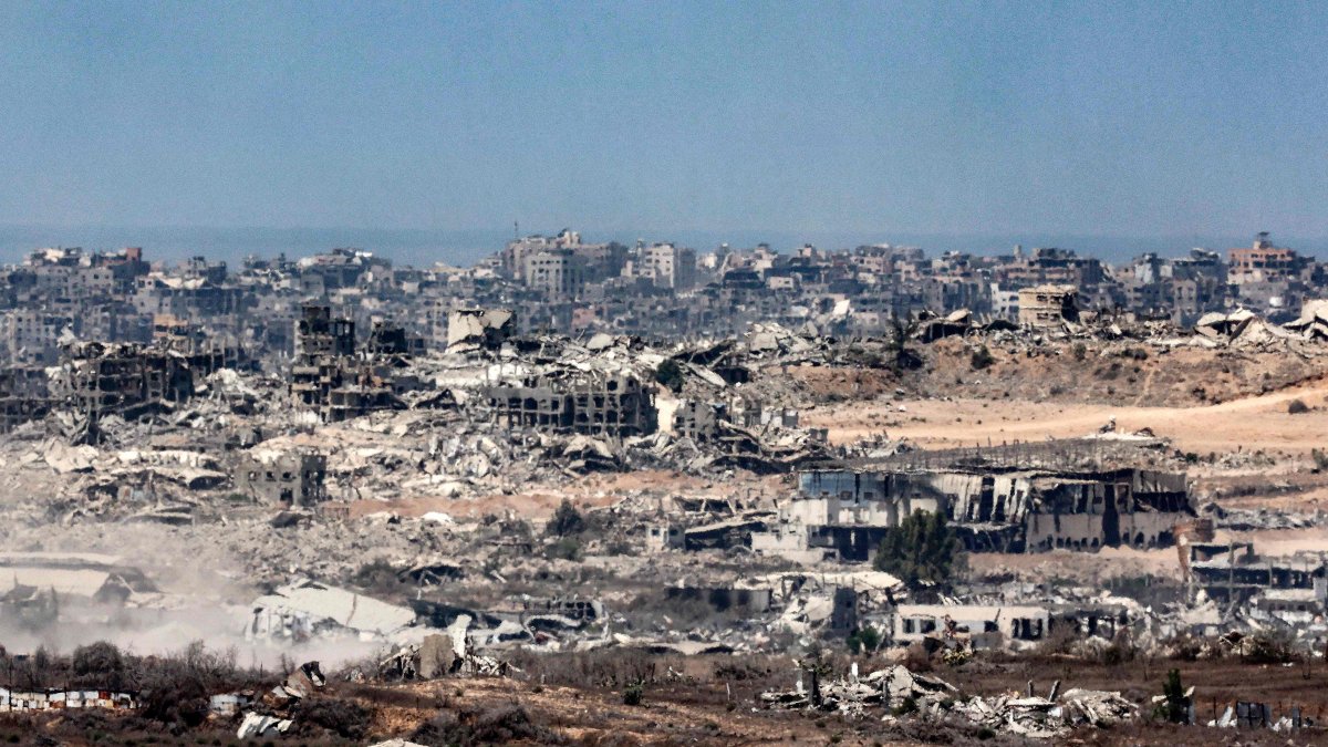 Buildings destroyed by Israeli strikes in the Gaza Strip, Palestine, Aug. 5, 2025. (AFP Photo)