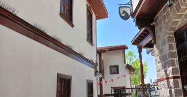 The house where the leader of an organized fake diploma and driver&#039;s license ring operated from is shown, undisclosed location, Türkiye, Aug. 5, 2025. (IHA Photo)