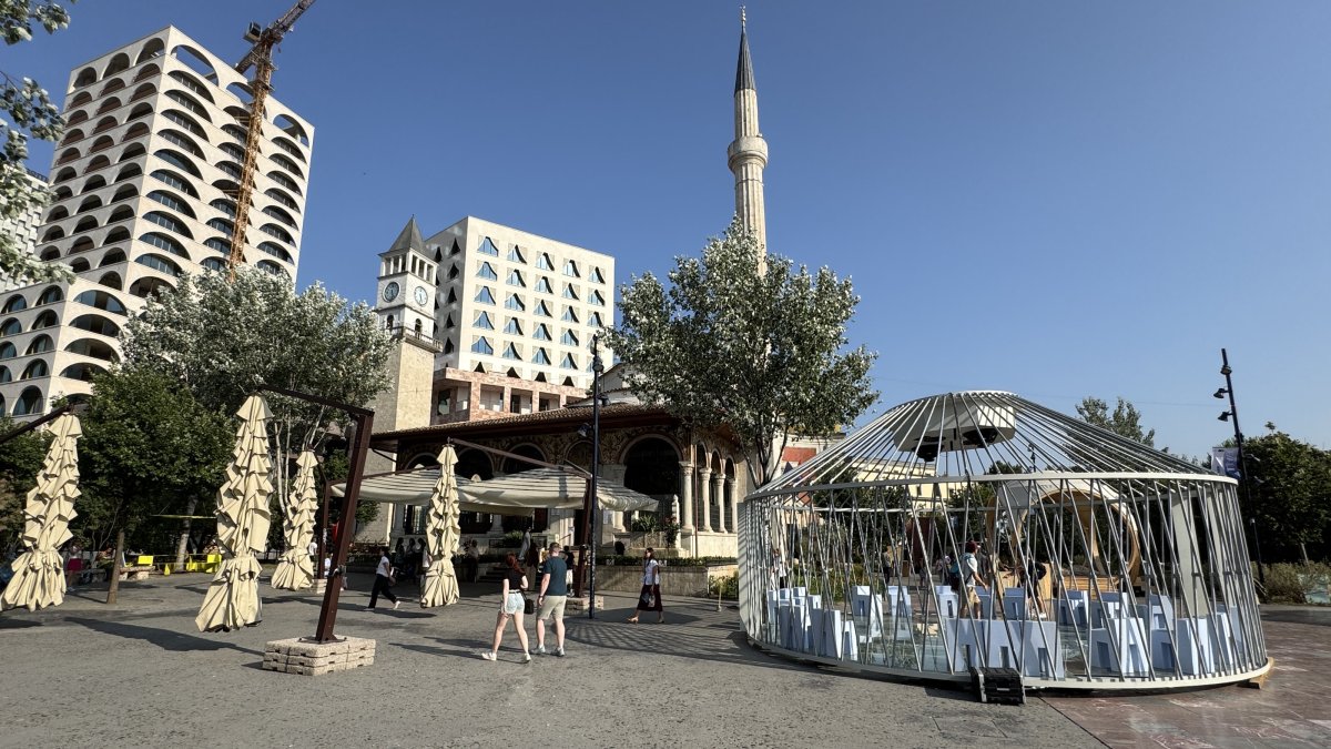 Turkish tourists find deep meaning in Tirana’s Ottoman-era mosque