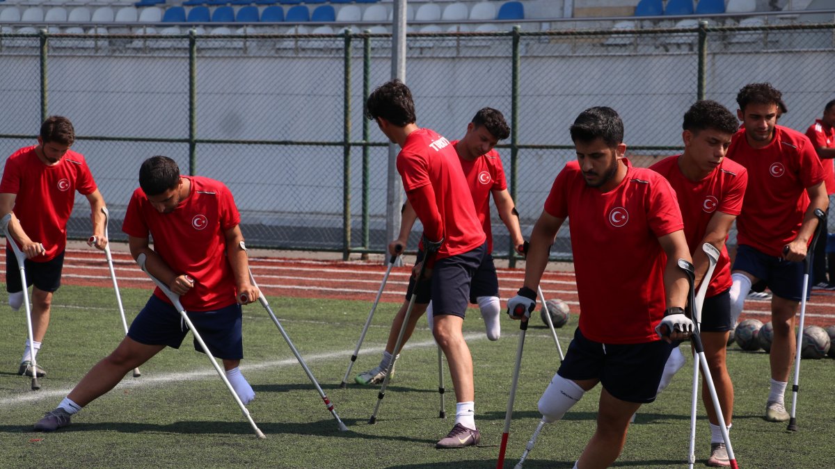 Rising Turkish amputee footballers eye 1st team glory in heat