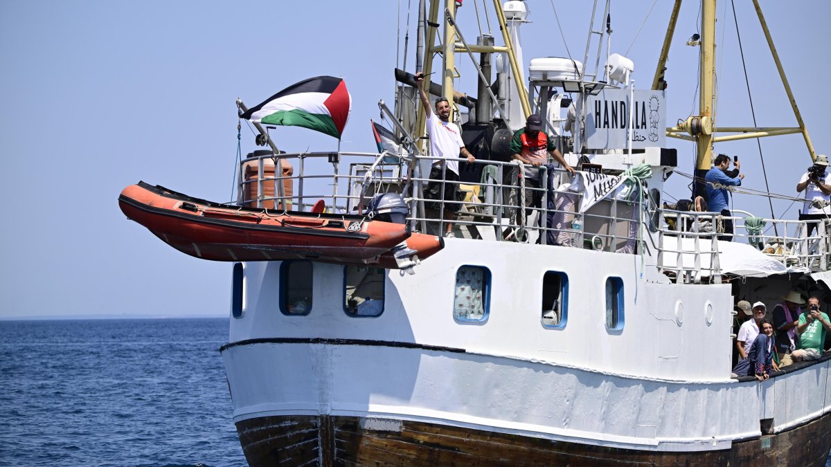 The Freedom Flotilla Coalition’s new ship “Handala,” aiming to deliver humanitarian aid to Gaza, departs from the port of Gallipoli after a technical stop, Gallipoli, southern Italy, July 20, 2025. (AA Photo)