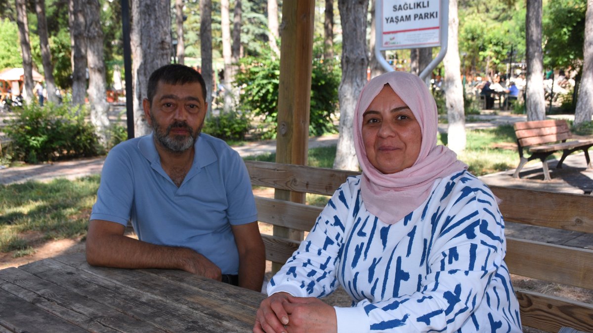 Keziban Oral and her husband Mehmet Oral pose during an interview at a park, Afyonkarahisar, western Türkiye, Aug. 5, 2025. (AA Photo)