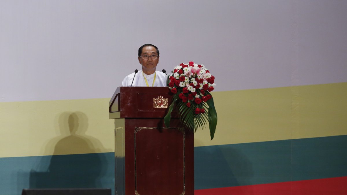 Myanmar&#039;s President Myint Swe (then vice president) speaks during the closing event of the 2014 Myanmar Population and Housing Census ceremony, Naypyitaw, Myanmar, Dec. 14, 2017. (EPA Photo)