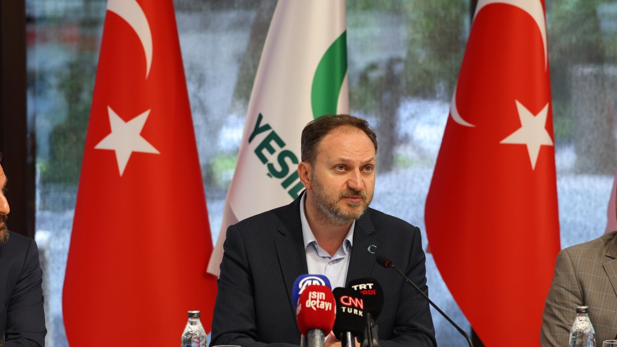 Green Crescent President Mehmet Dinç speaks at a press conference, Istanbul, Türkiye, Aug. 7, 2025. (Courtesy of Yeşilay)
