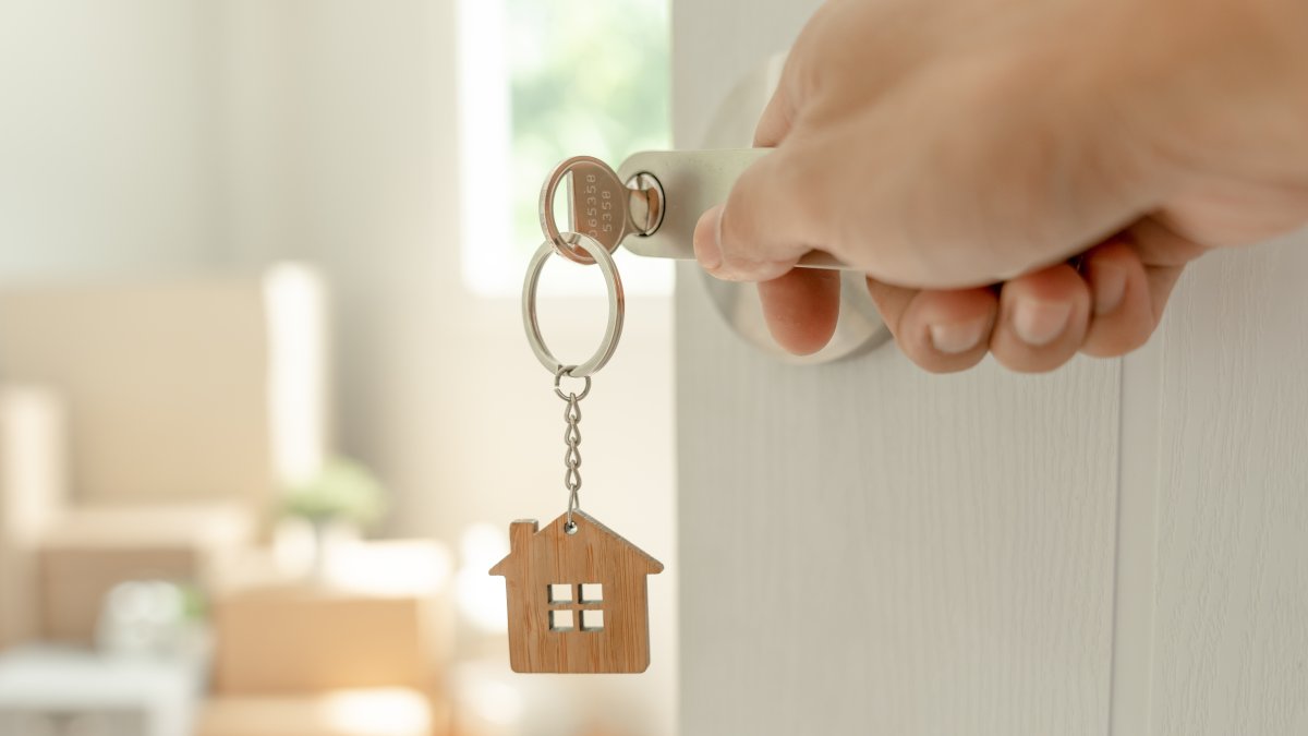 Couples access interest-free loans and pre-marriage training alongside growing discount opportunities. (Shutterstock Photo)