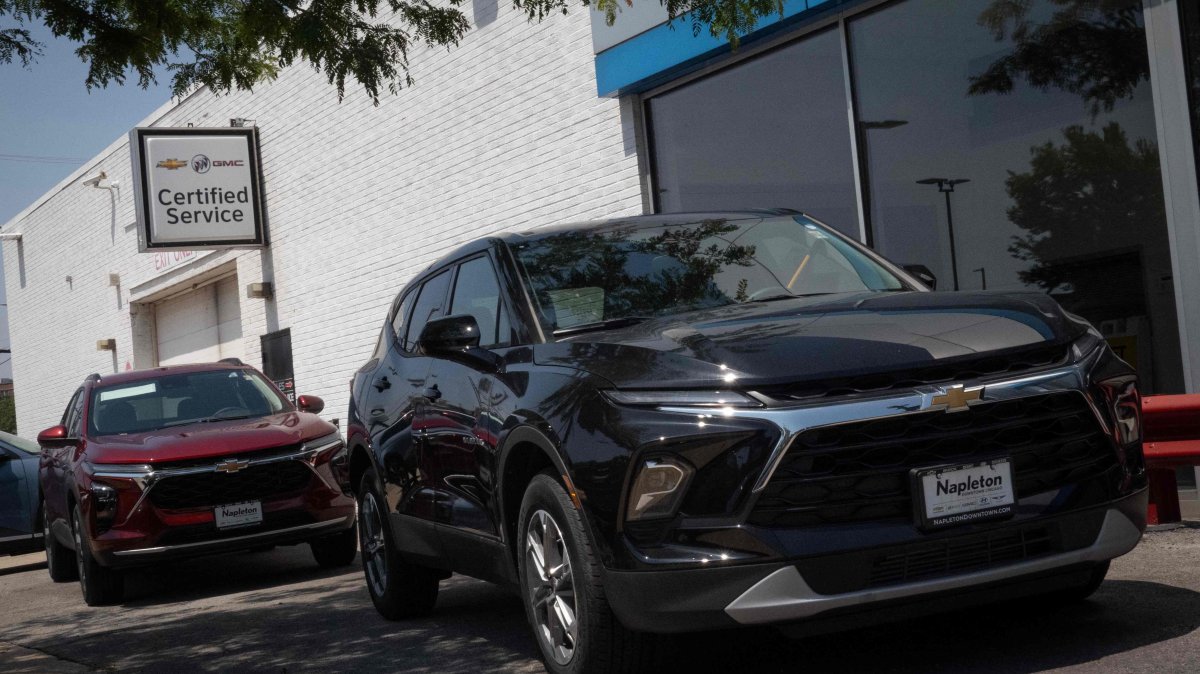 Vehicles are offered for sale at a General Motors dealership in Chicago, Illinois, U.S., July 22, 2025. (AFP Photo)