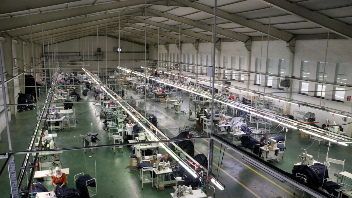 Türkiye's industrial output expands 8.3% in June
