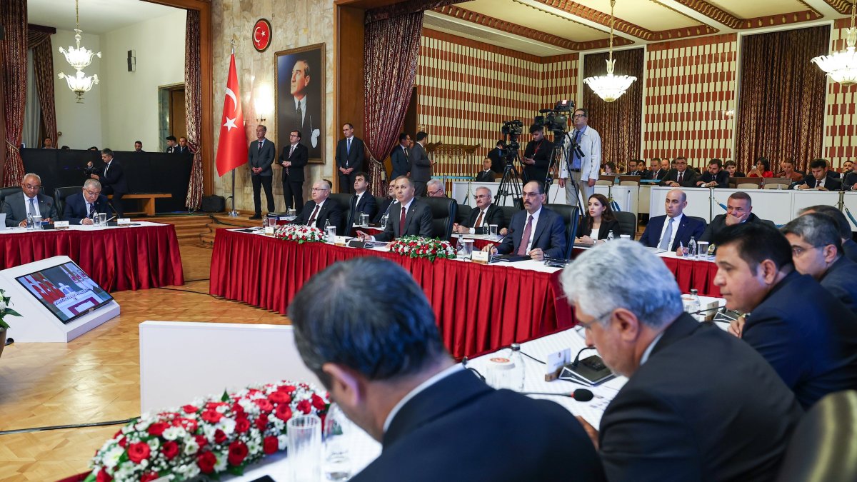 Defense Minister Yaşar Güler, Interior Minister Ali Yerlikaya and National Intelligence Organization (MIT) Chair Ibrahim Kalın attend the parliamentary committee meeting, Ankara, Türkiye, Aug. 8, 2025. (AA Photo)