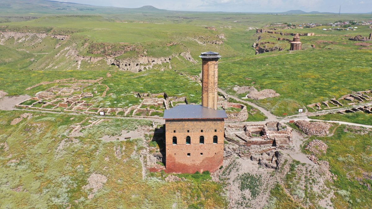 A drone-captured aerial view shows the historic Ebu’l Menuçehr Mosque, Kars, eastern Türkiye, Aug. 12, 2025. (AA Photo)