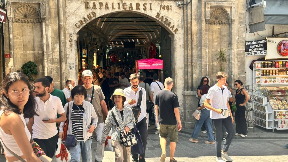 People are photographed exiting the Grand Bazar, Istanbul, Türkiye, July 30, 2025. (IHA Photo)