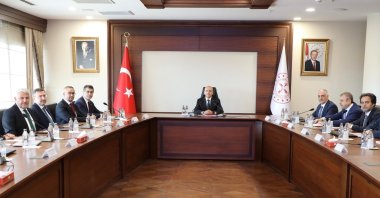 Treasury and Finance Minister Mehmet Şimşek (C) chairs a meeting of the Financial Stability Committee, Ankara, Türkiye, Aug. 13, 2025. (Courtesy of Treasury and Finance Ministry)
