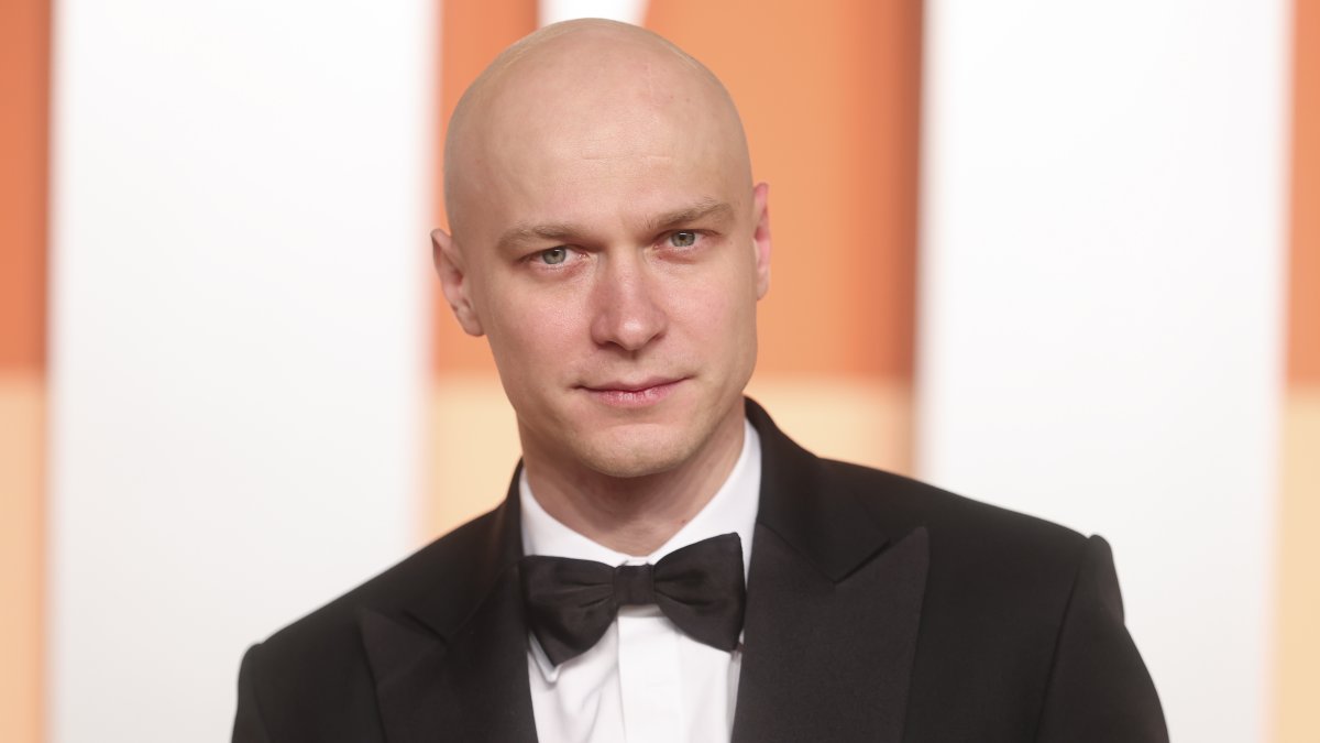 Yura Borisov attends the 2025 Vanity Fair Oscar party hosted by Radhika Jones held at Wallis Annenberg Center for the Performing Arts in Beverly Hills, California, U.S., March 2, 2025. (Getty Images)