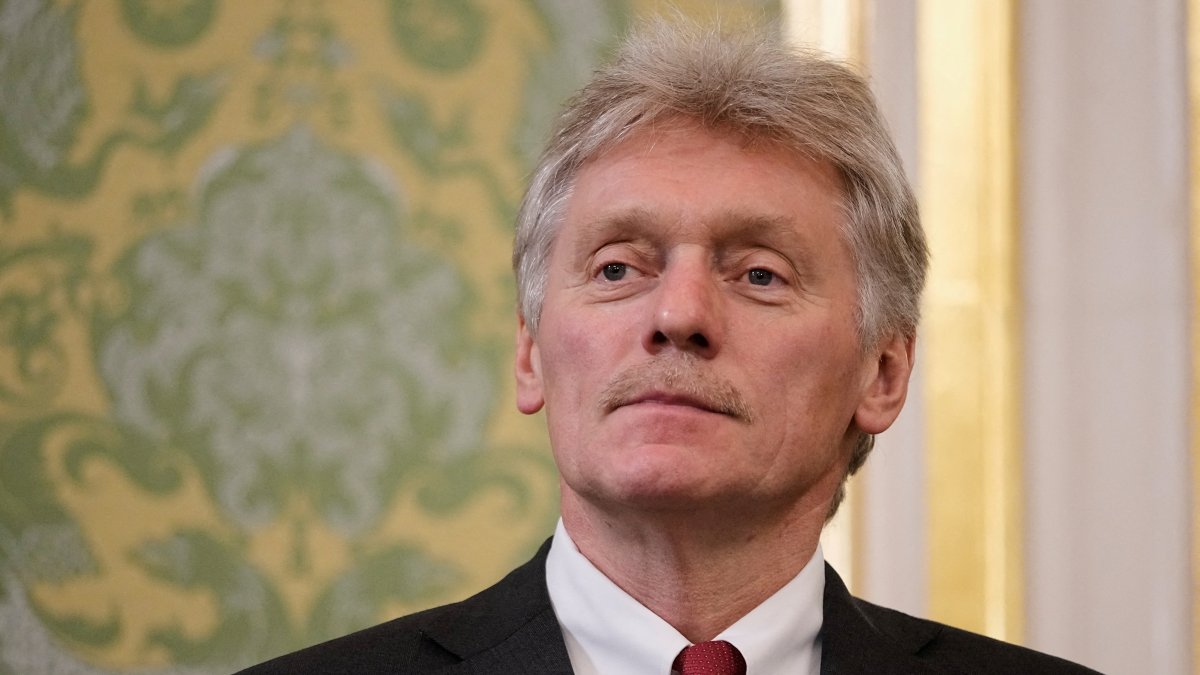 Kremlin spokesman Dmitry Peskov waits before talks between Russian President Vladimir Putin and Interim President of the Republic of Mali Assimi Goita at the Grand Kremlin Palace in Moscow, Russia, June 23, 2025. (Reuters File Photo)