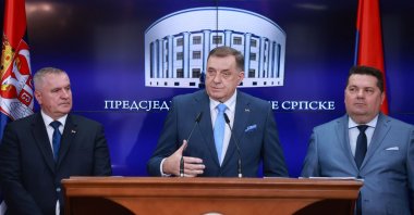Bosnian Serb separatist leader and President of Republika Srpska Milorad Dodik (C) flanked by Prime Minister of Republika Srpska Radovan Viskovic (L) and Speaker of the parliament of Republika Srpska Nenad Stevanovic, speaks during a news conference in Banja Luka, Bosnia-Herzegovina, March 12, 2025. (AFP File Photo)