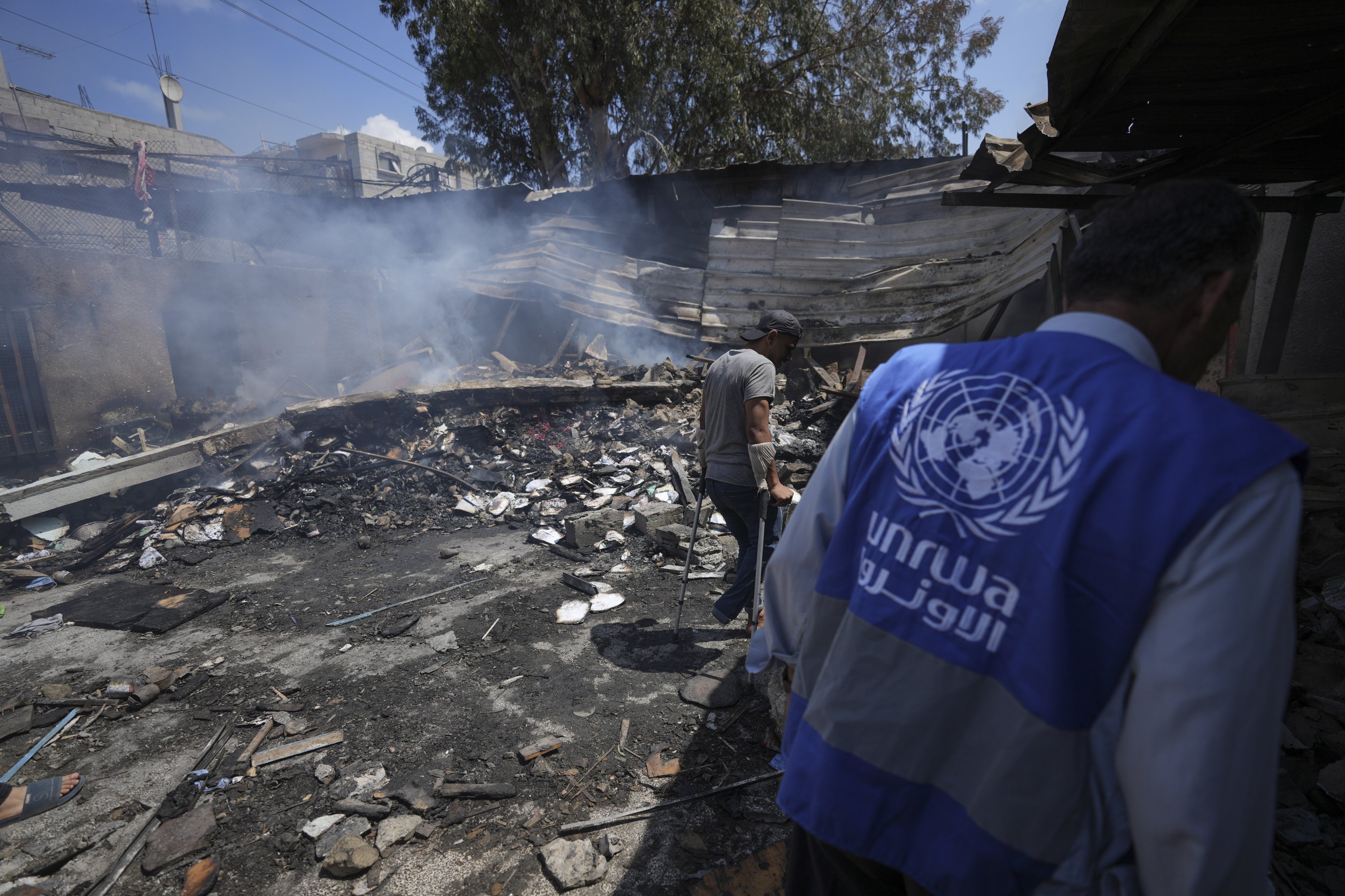 Gaza bears brunt as record 383 aid workers killed in 2024: UN