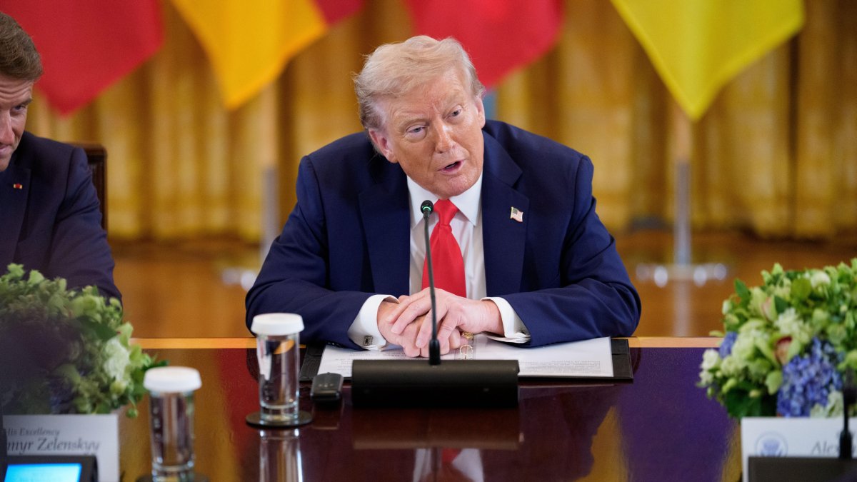 Trump reportedly sets up Zelenskyy-Putin meeting from WH talks