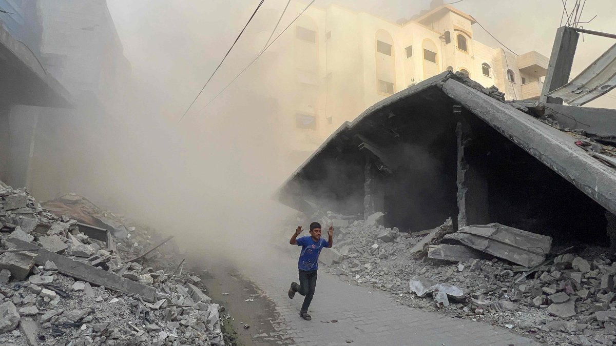 Israel approves Gaza City conquest plan, calls up 60k reservists