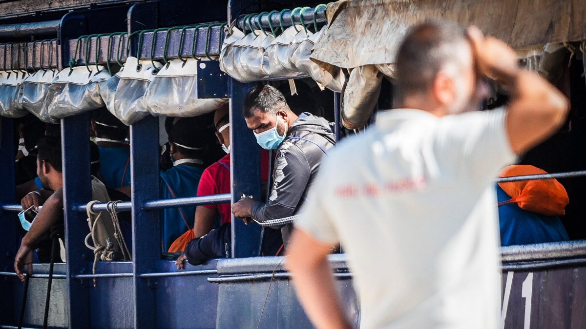 Beyond borders: Global migration crisis
