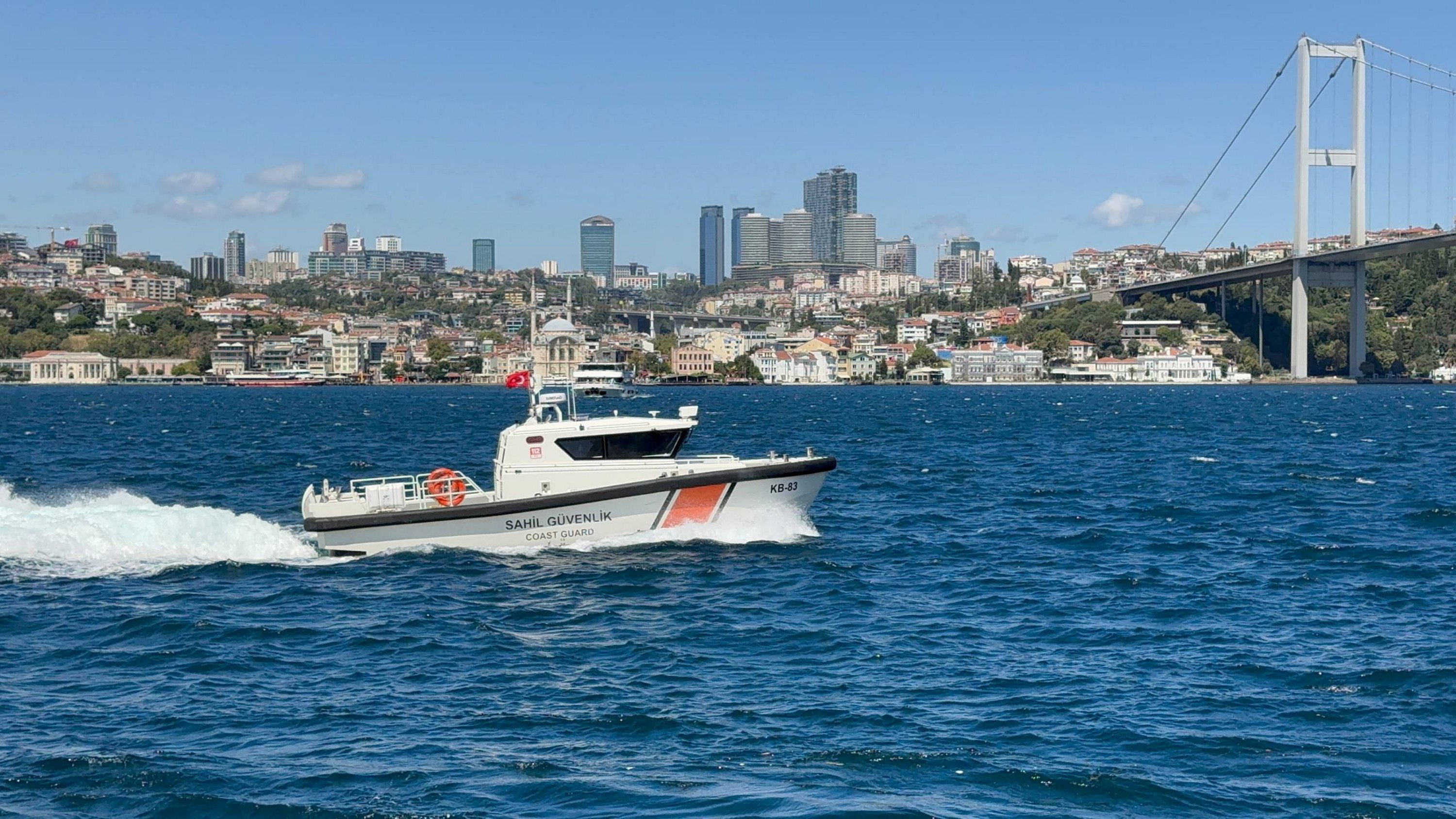Istanbul authorities search for Russian swimmer missing in Bosporus