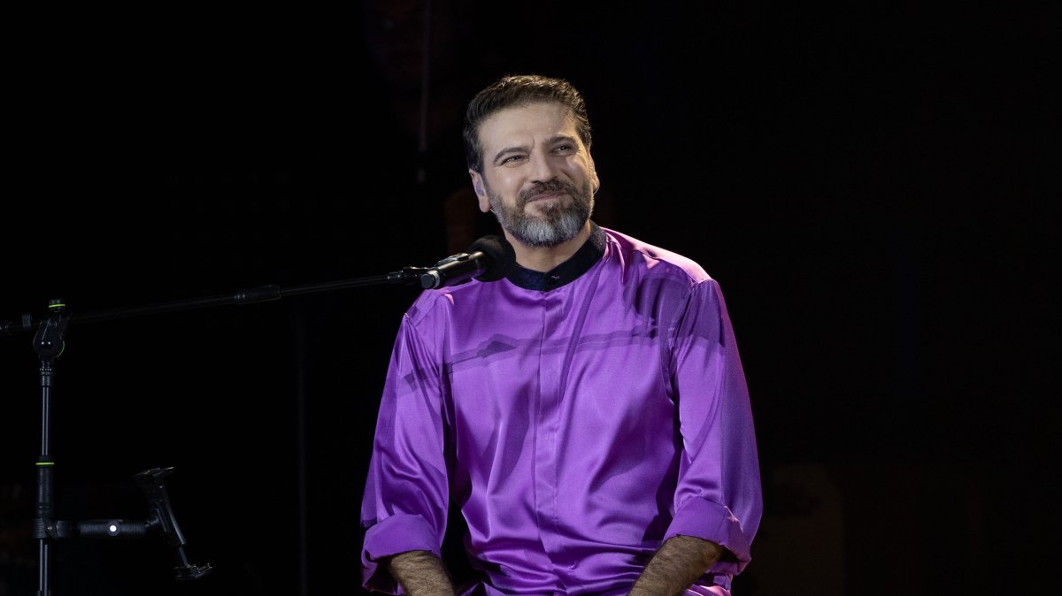 Sami Yusuf performs during the “Ecstasy: Between Two Seas” concert in Istanbul, Türkiye, Aug. 23, 2025. (AA Photo)