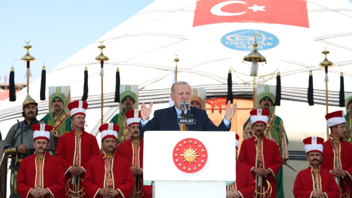 President Recep Tayyip Erdoğan makes a speech in Ahlat, Bitlis, eastern Türkiye, Aug. 25, 2025. (AA Photo)