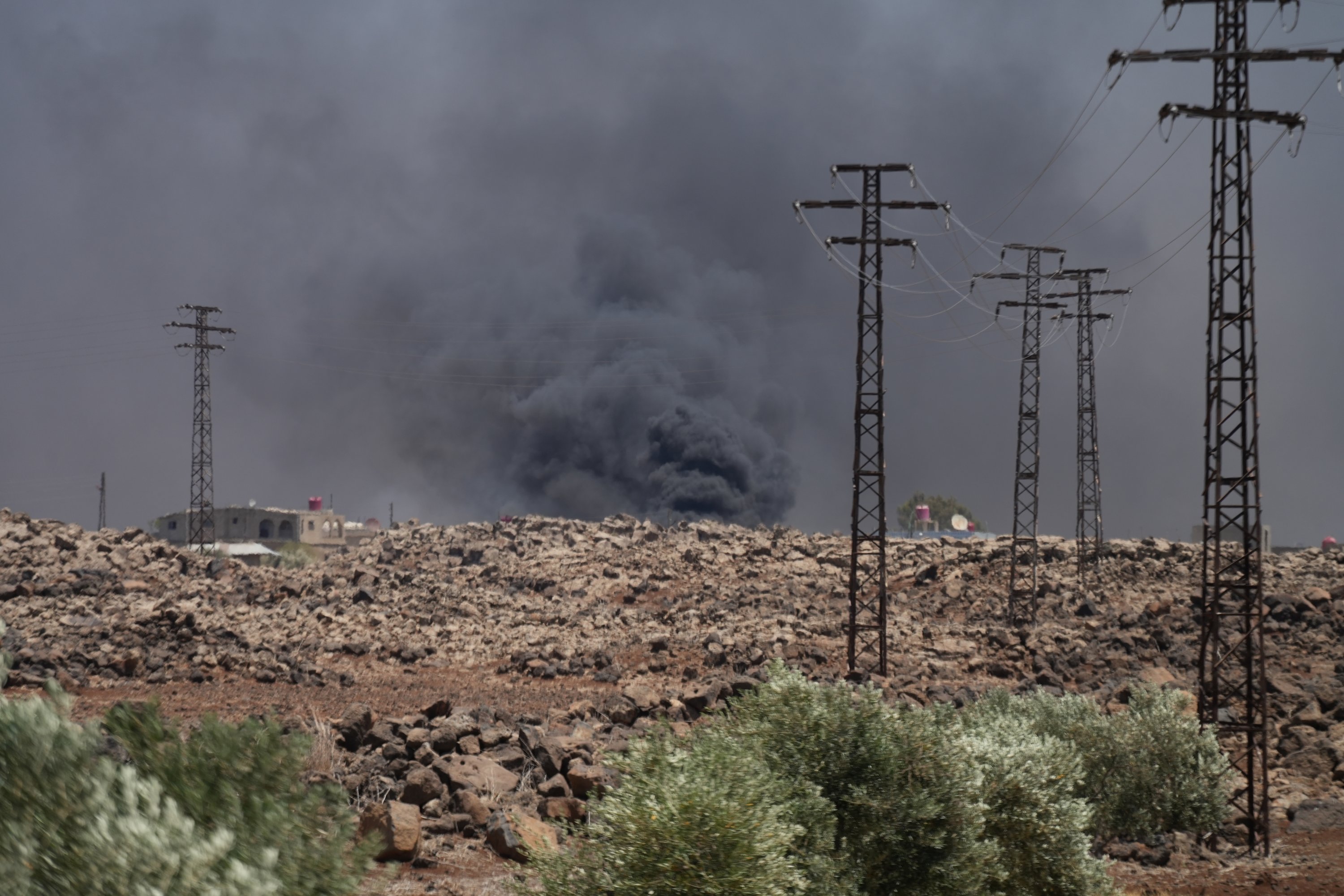 Türkiye condemns Israeli strikes in Syria, urges respect for sovereignty