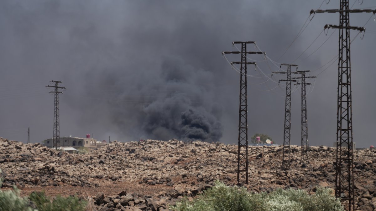 Türkiye condemns Israeli strikes in Syria, urges respect for sovereignty