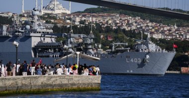 People watch the Teknofest Blue Homeland events, Bosporus, Istanbul, Türkiye, Aug. 24, 2025. (AA Photo)
