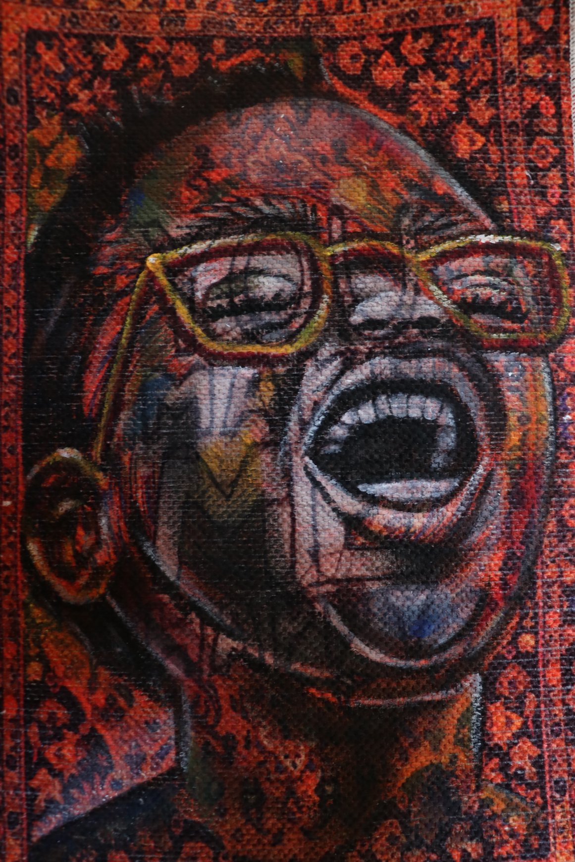 Turkish artist revives old carpets through art | Daily Sabah