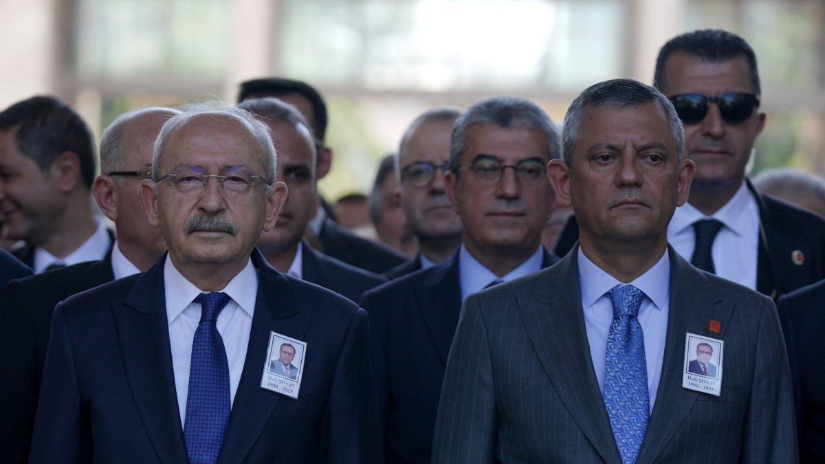 Former Republican People’s Party (CHP) Chair Kemal Kılıçdaroğlu is seen next to current chair Özgür Özel at a funeral, the capital Ankara, Türkiye, Aug. 11, 2025 (AA Photo)