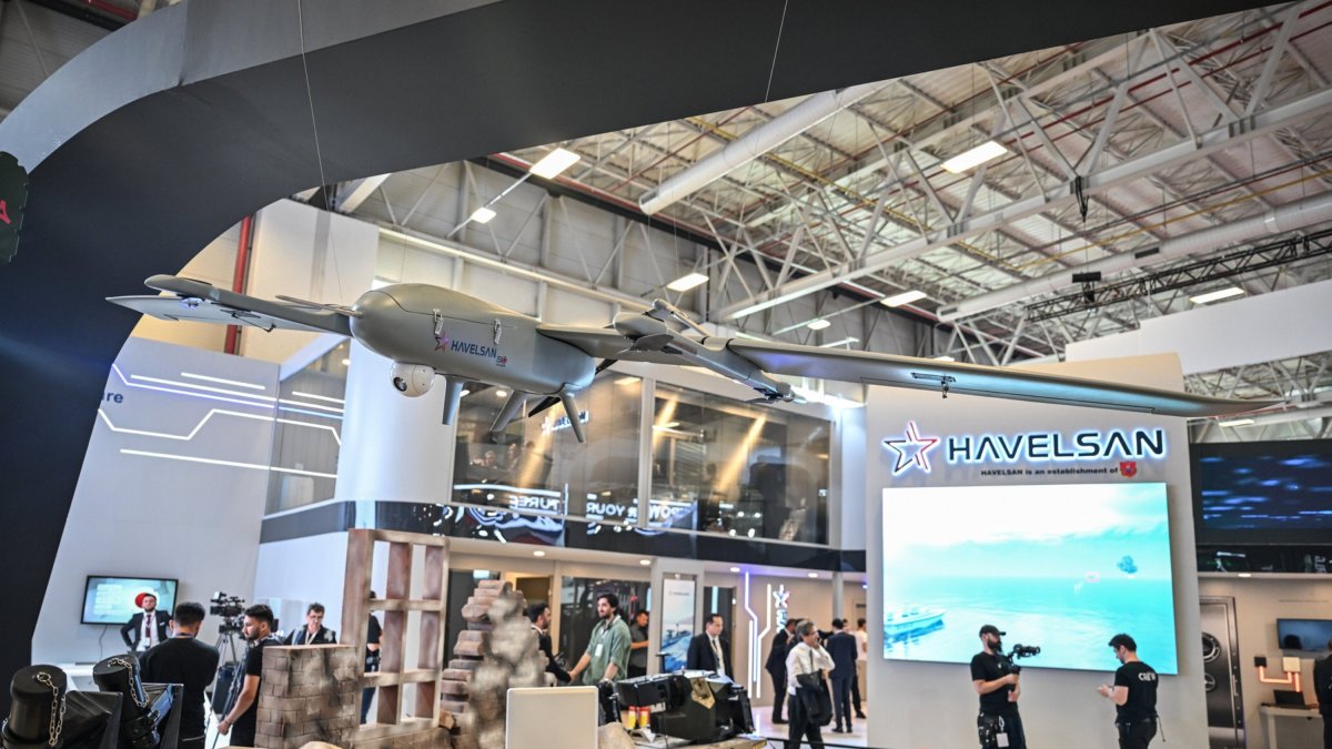 Land and air platforms are showcased at Havelsan&#039;s booth during the IDEF defense fair in Istanbul, Türkiye, July 25, 2023. (AA Photo)
