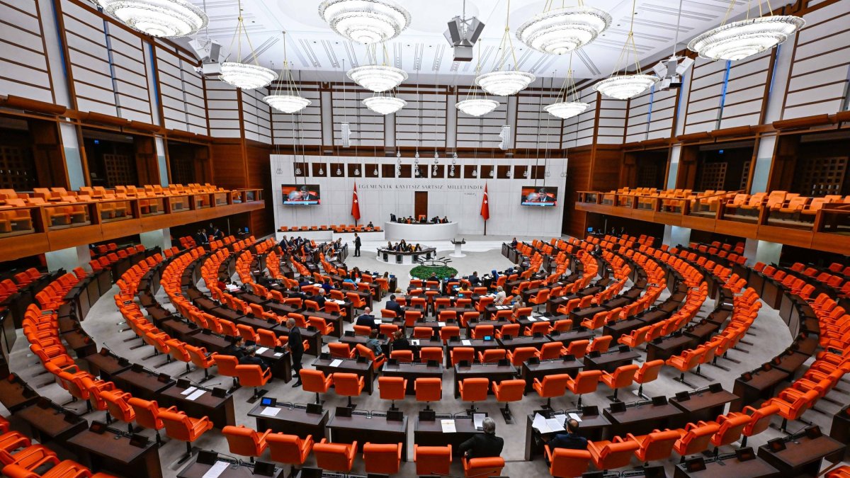 Lawmakers gather for a session at Parliament in Ankara, Türkiye, Oct. 17, 2024. (AA File Photo)