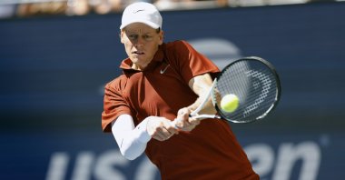 Italy&#039;s Jannik Sinner in action against Czech Republic&#039;s Vit Kopriva in U.S. Open Tennis, New York, U.S., Aug. 26, 2025. (EPA Photo)