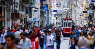 People walk on the iconic Istiklal Street, Istanbul, Türkiye, Sept. 22, 2018. (Shutterstock Photo)