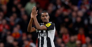 Newcastle United&#039;s Alexander Isak reacts after being substituted during the Carabao Cup final match against Liverpool at Wembley Stadium, London, U.K., March 16, 2025. (Reuters Photo)