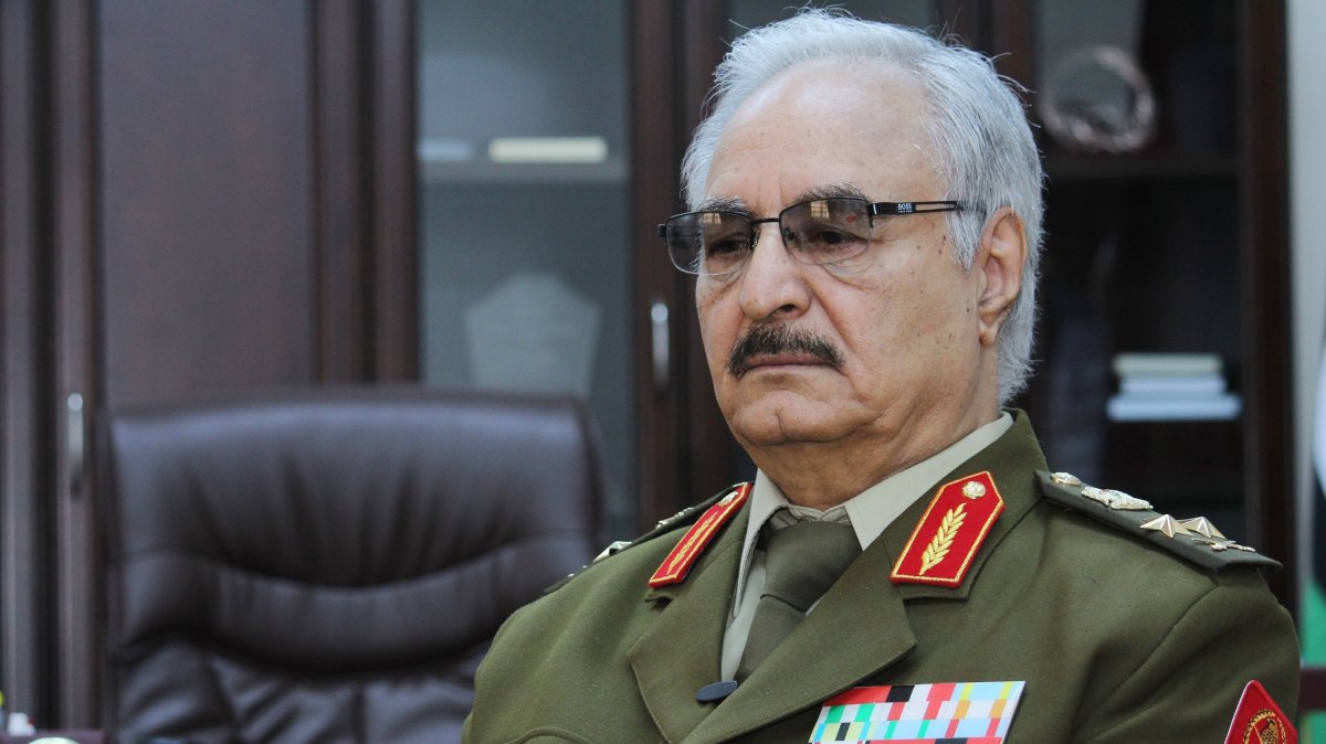 Khalifa Haftar speaks at an interview with the Associated Press, al-Marj, Libya, March 18, 2015. (AP Photo)