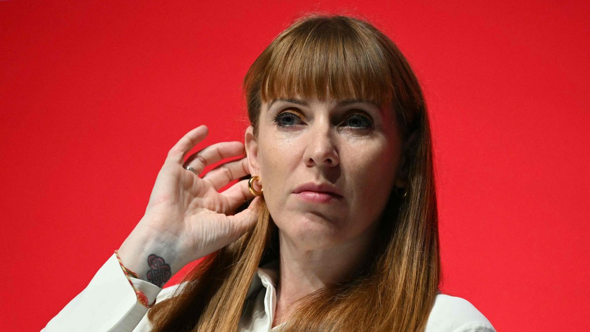 Britain&#039;s Deputy Prime Minister and Housing, Communities and Local Government Secretary Angela Rayner listens to a speaker on the fourth day of the annual Labour Party conference, Liverpool, northwest England, Sept. 25, 2024. (AFP Photo)