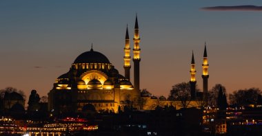 Suleymaniye Mosque will be one of the central sites for Mawlid al-Nabi celebrations in Istanbul, Türkiye. (Shutterstock Photo)