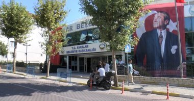The exterior of the Avcılar municipality building, Istanbul, Türkiye, Sept. 3, 2025. (DHA Photo)