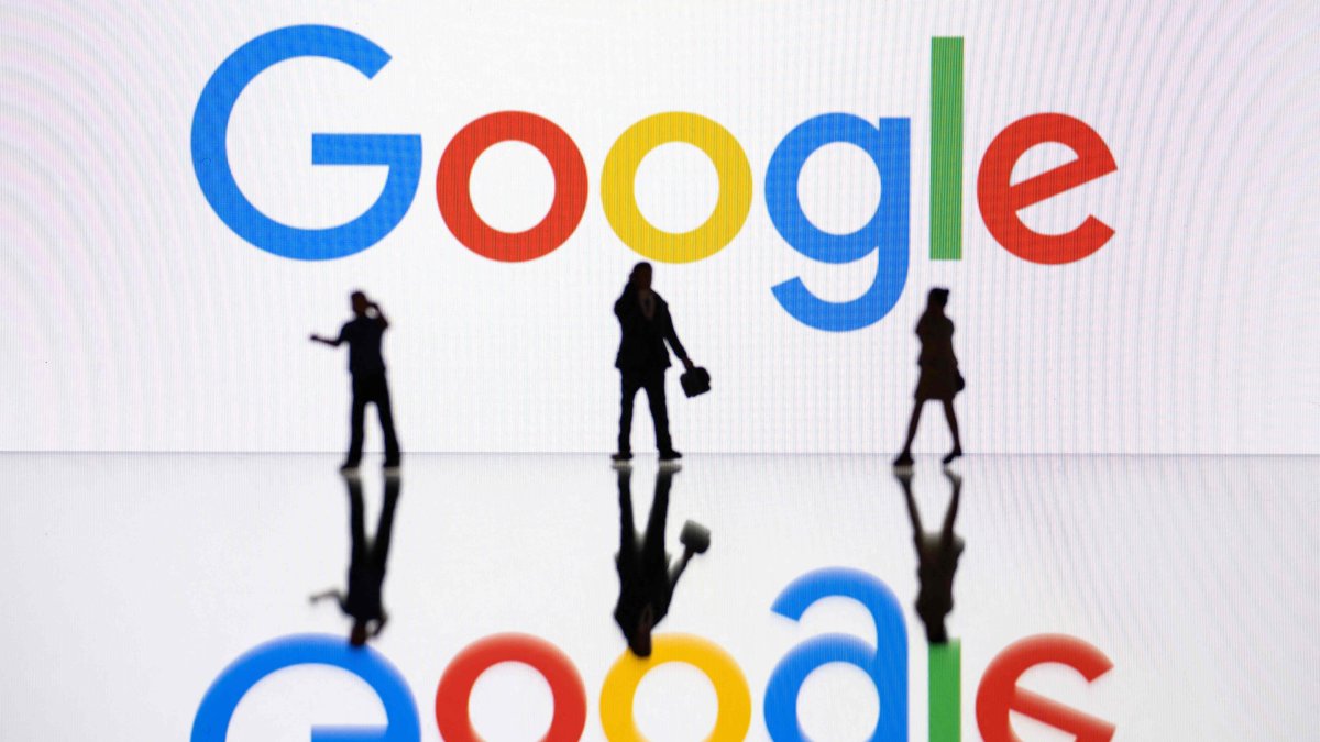 Google ordered to pay over $425M over improper smartphone snooping | Daily  Sabah