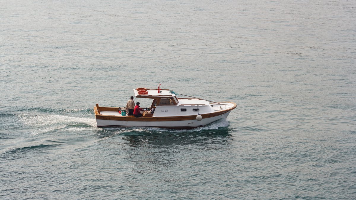 Known as the “silent heroes of the seas,” Coast Guard teams respond to storms, accidents and drownings along Türkiye’s coastline. (Shutterstock Photo)