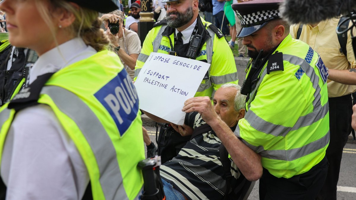 Police arrest a pro-Palestinian protester in London, U.K., Sept. 6, 2025. (AA Photo)
